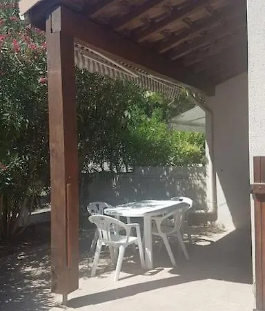 Nyaraló Maison Entiere, Terrasse, Piscine, Proche Narbonne-Plage