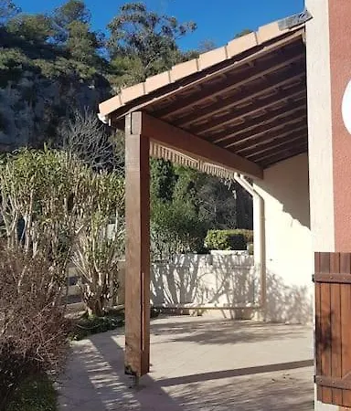 Maison Entière, Terrasse, Piscine, Proche *